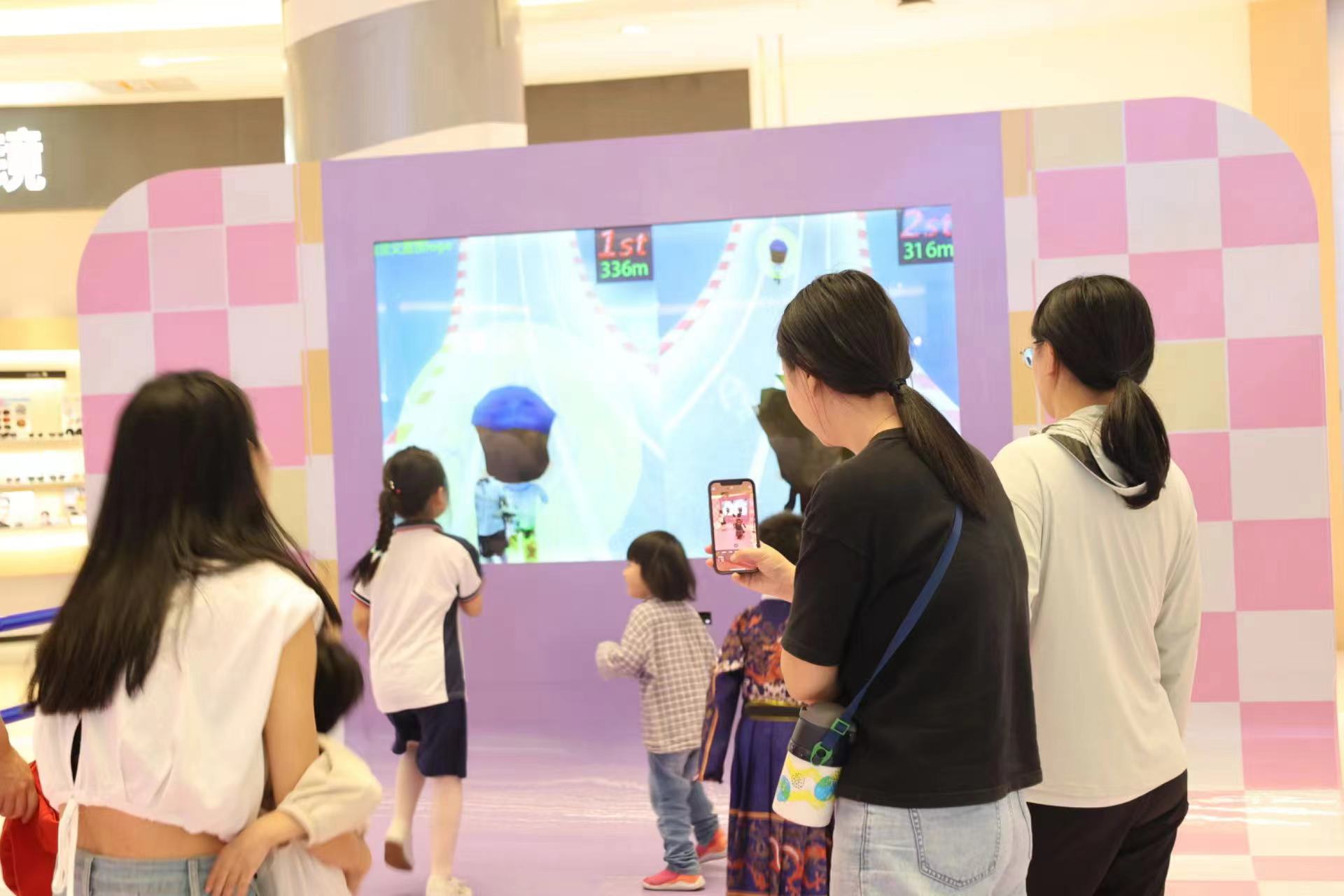 九游娛樂：世紀(jì)華通發(fā)布2024年財(cái)報(bào)：營(yíng)收凈利大幅增長(zhǎng)游戲業(yè)務(wù)表現(xiàn)亮眼(圖1)