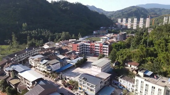 九游app：沐川：“三治”共筑和諧家園 打造基層治理的沐川樣本(圖1)
